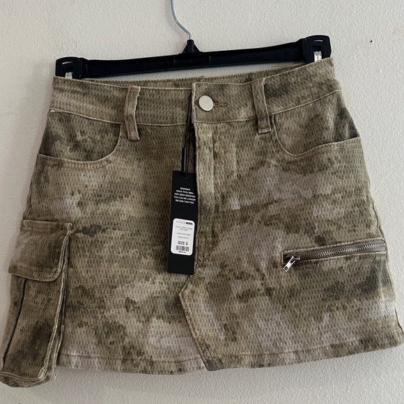 Fashion Nova Olive Camo Mini Skirt - Picture 2 of 10